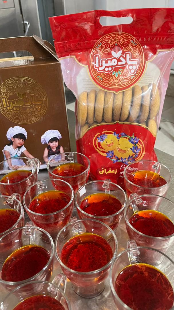 کلوچه زعفرانی